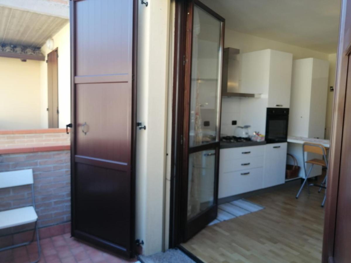 Appartamento Angela Cento  Exterior photo